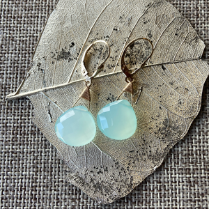 Chalcedony Necklace & Earrings