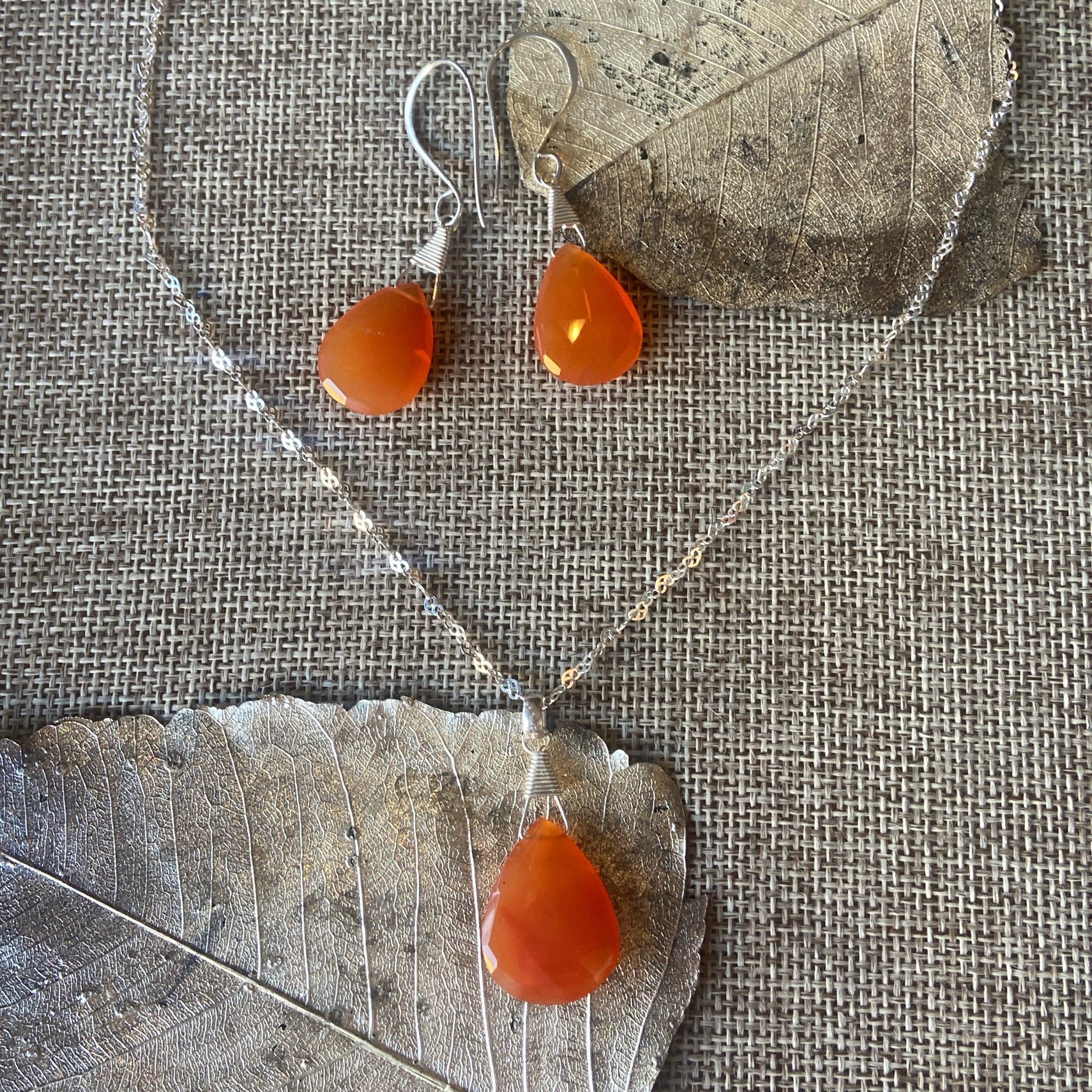 Carnelian Necklace & Earrings